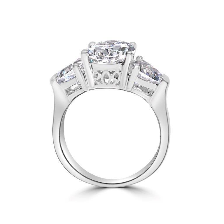 3.5CT Three Stones Oval Cubic Zirconia Engagement Ring. 635R71167-1