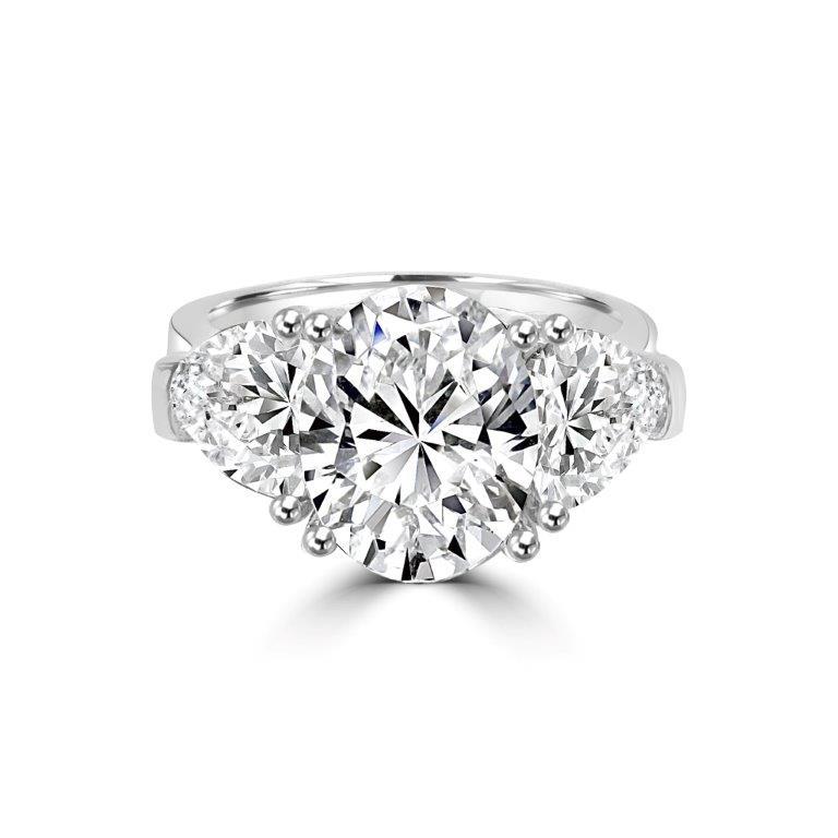 3.5CT Three Stones Oval Cubic Zirconia Engagement Ring. 635R71167-0