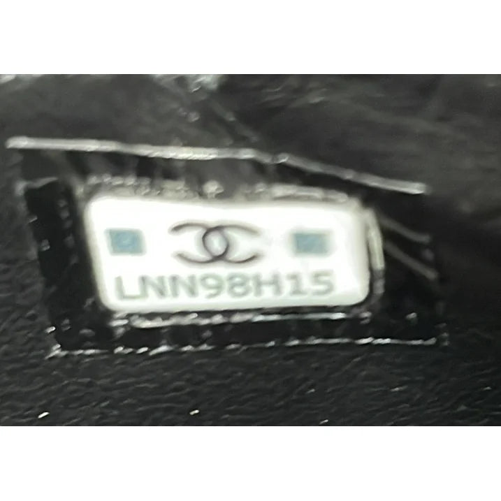 Pre-Owned Kelly Top Handle Clutch with Chain Quilted Shiny Aged Calfskin