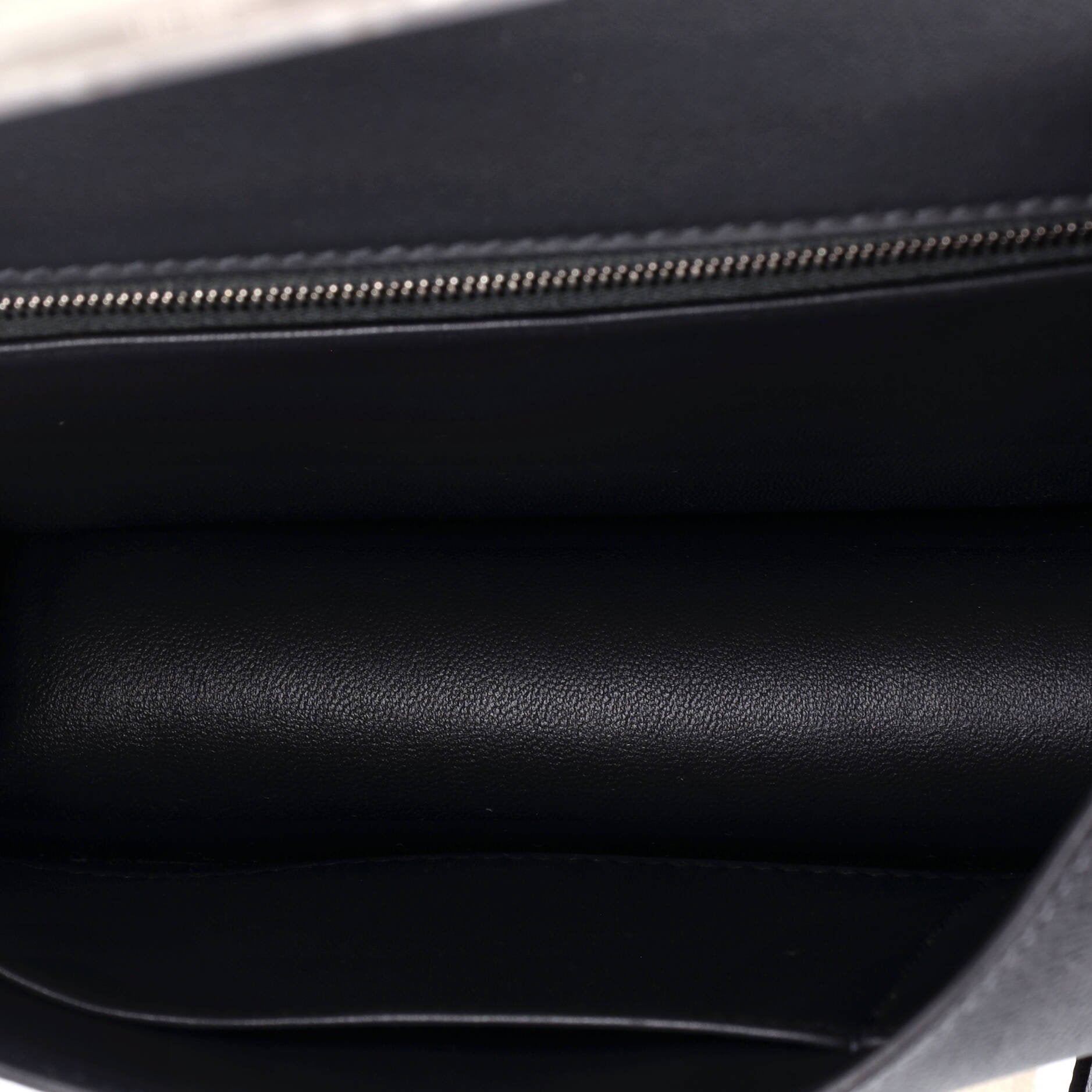Pre-Owned Constance NM Bag Epsom 24