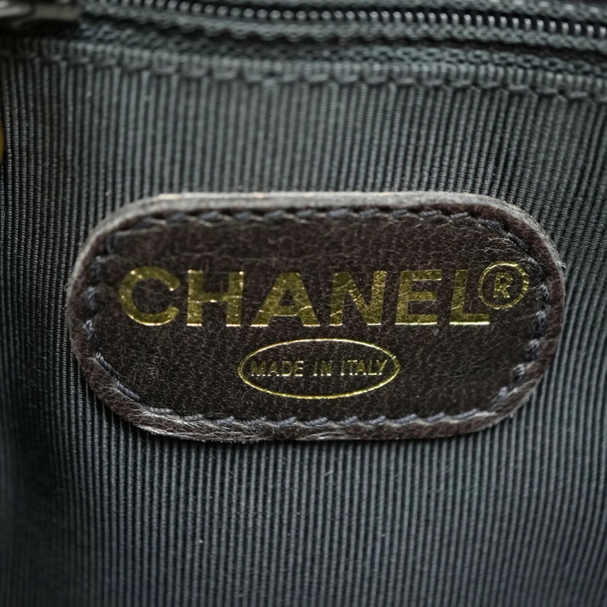 Pre-Owned Chanel W Face Chain Shoulder Bag Caviar Skin Black (Fair)